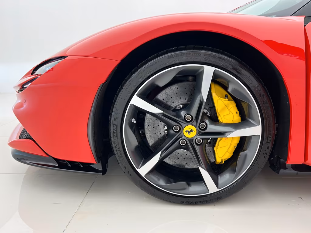 Ferrari SF90