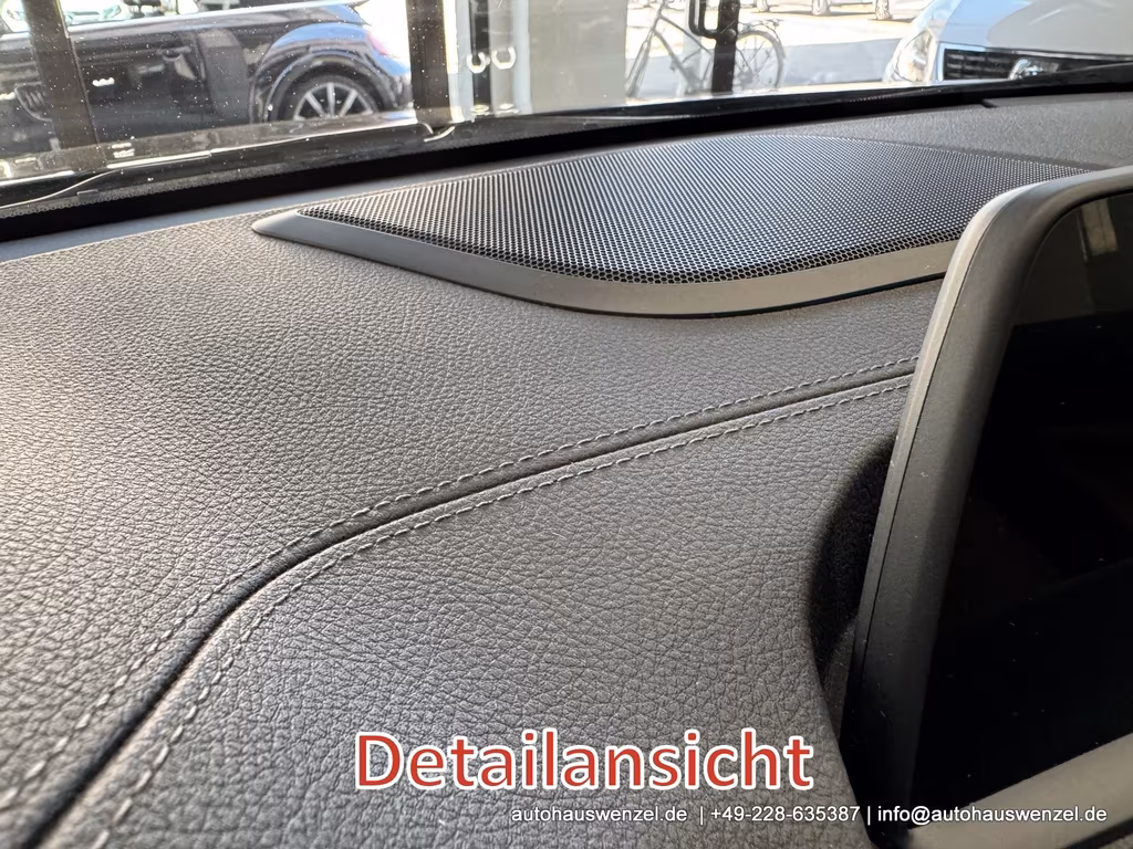 BMW 230