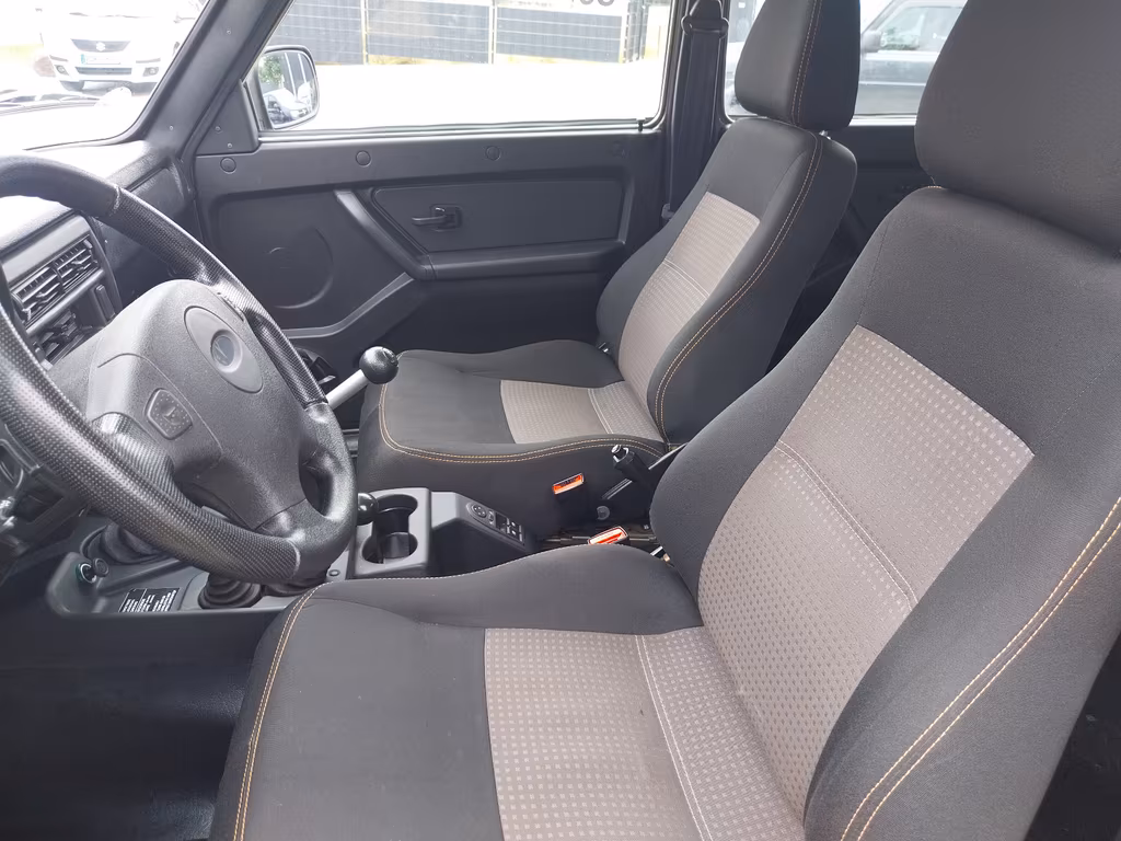 Lada Urban