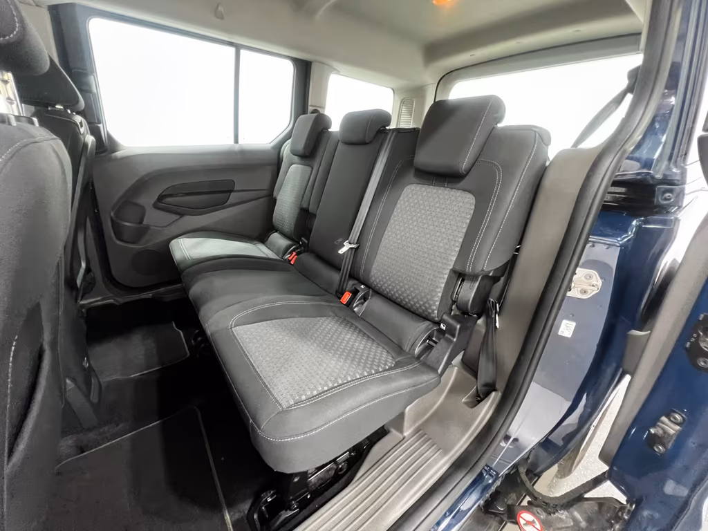 Ford Grand Tourneo
