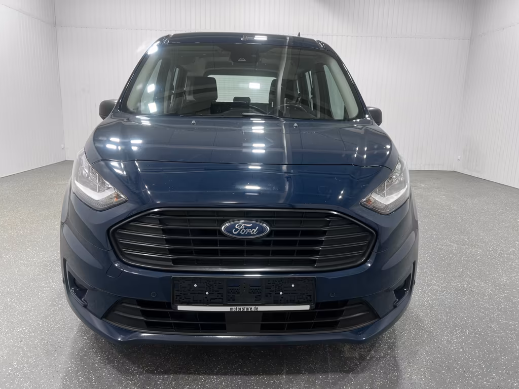 Ford Grand Tourneo