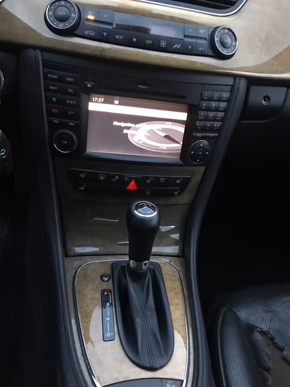 Mercedes-Benz CLS 320