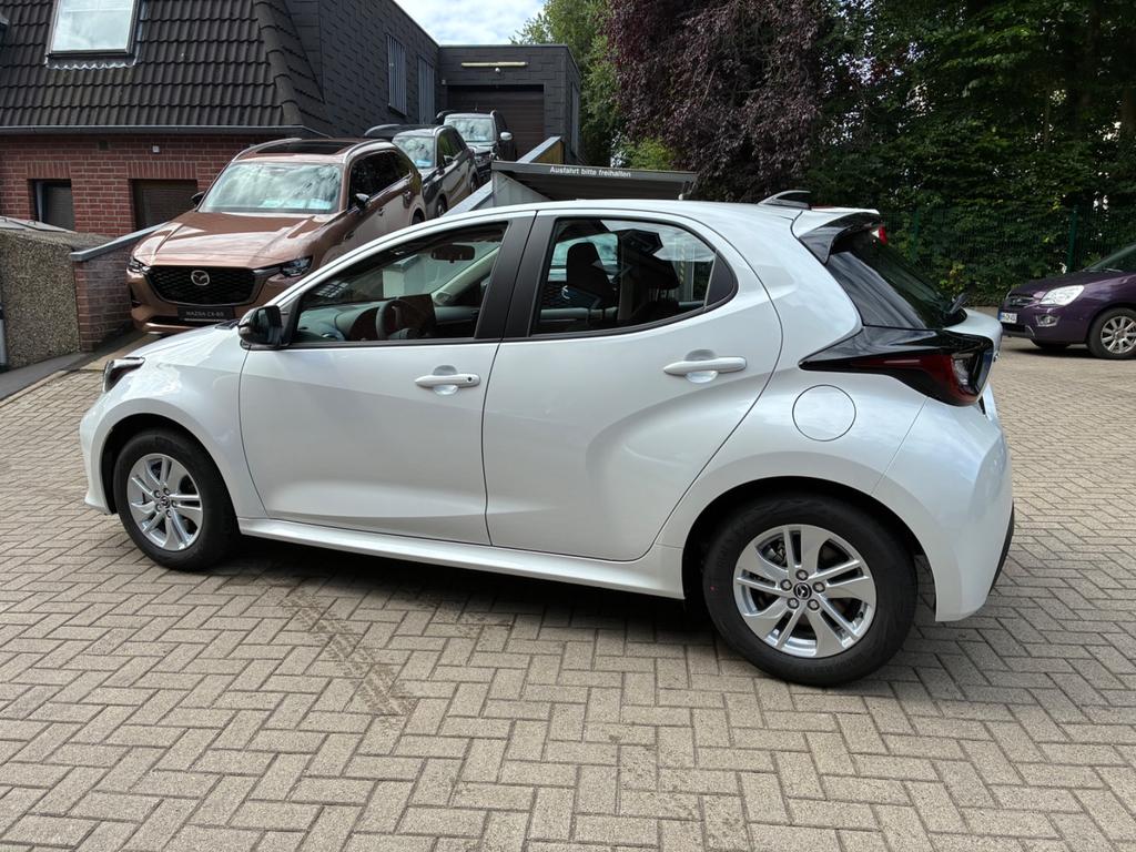 Mazda 2 Hybrid
