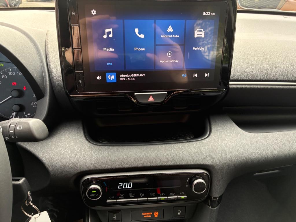 Mazda 2 Hybrid