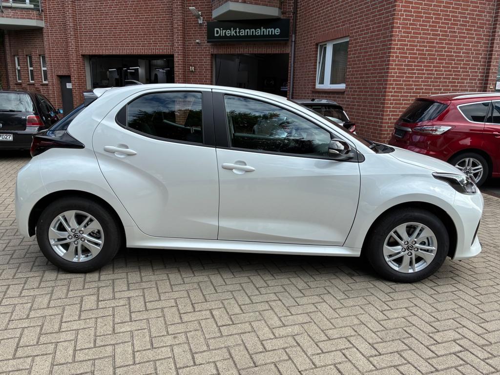 Mazda 2 Hybrid