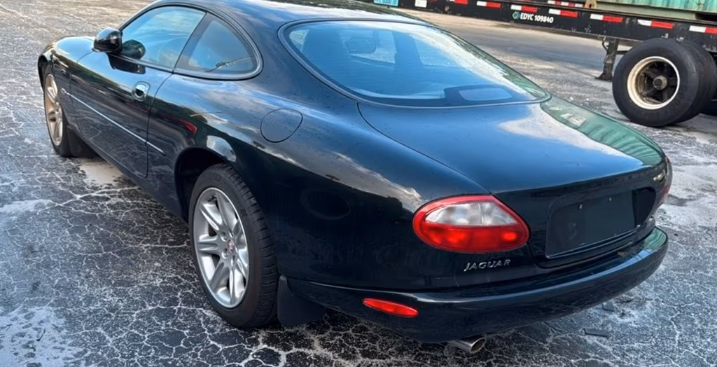 Jaguar XK8