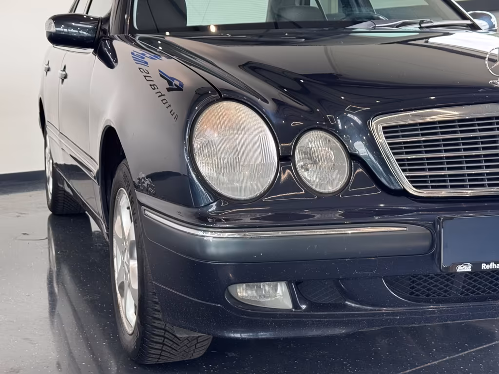Mercedes-Benz E 280