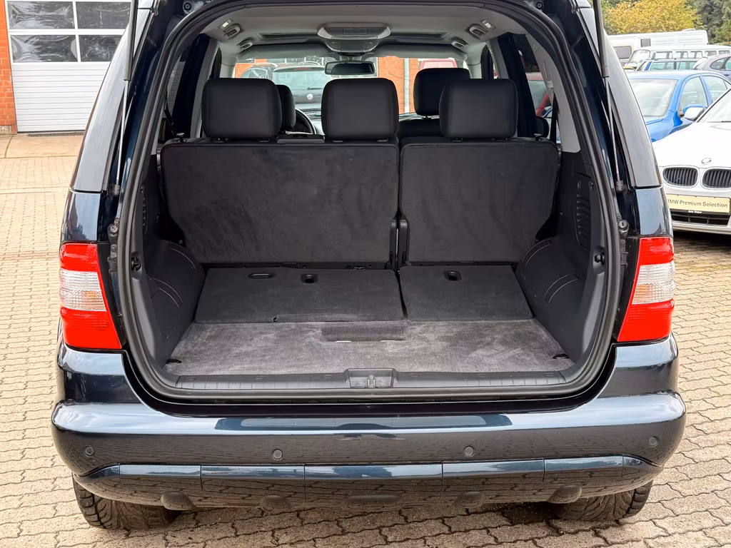 Mercedes-Benz ML 400