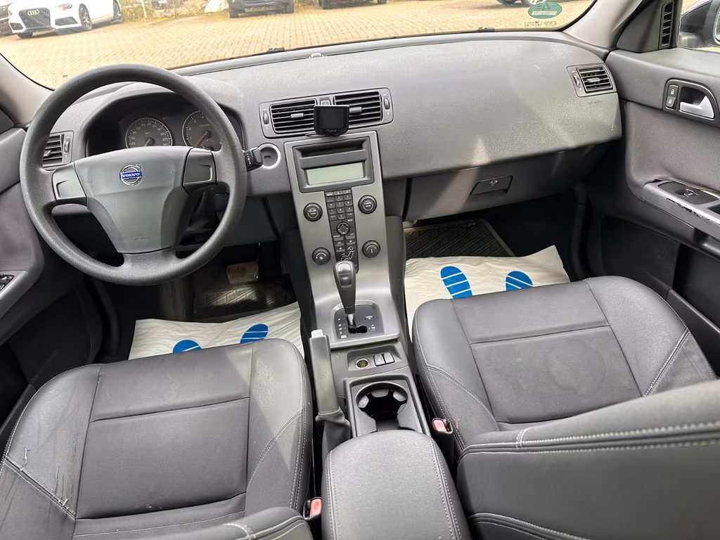 Volvo S40