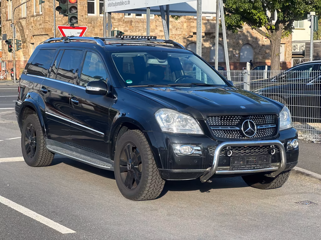 Mercedes-Benz GL 500
