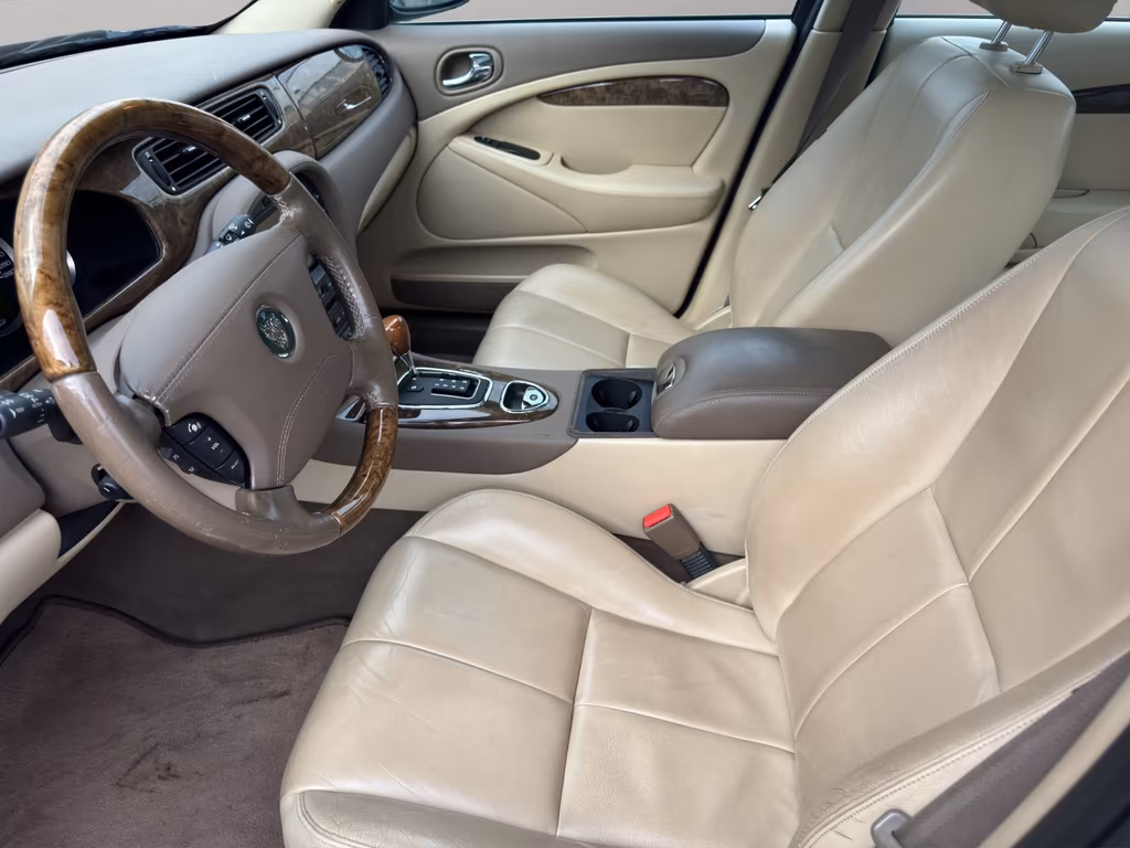 Jaguar S-Type