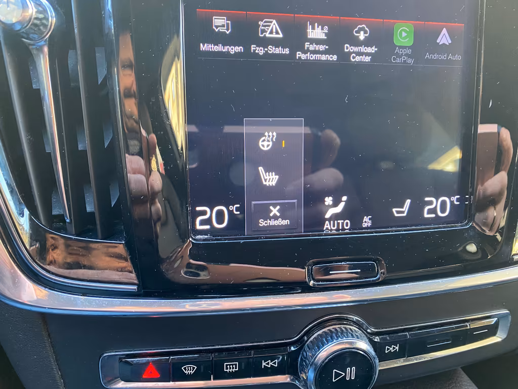 Volvo V90 Cross Country