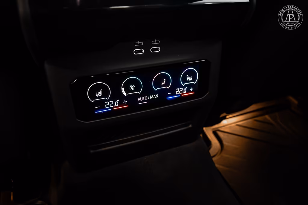 BMW 550