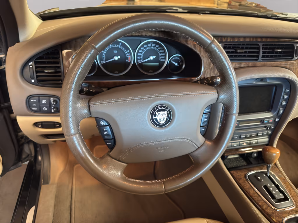 Jaguar S-Type