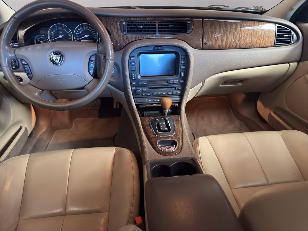 Jaguar S-Type