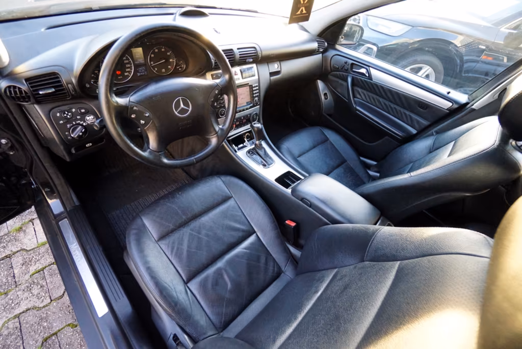 Mercedes-Benz C 350