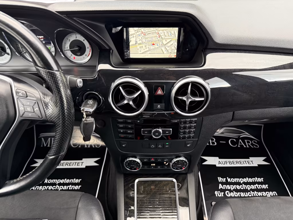 Mercedes-Benz GLK 220
