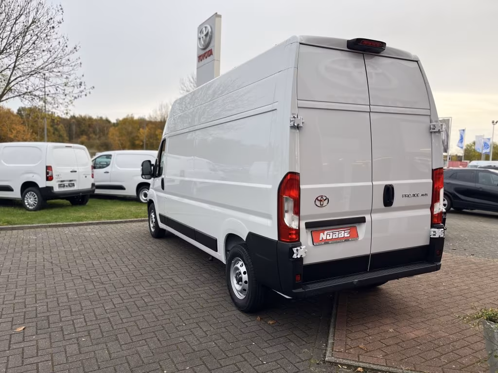 Toyota Proace Max