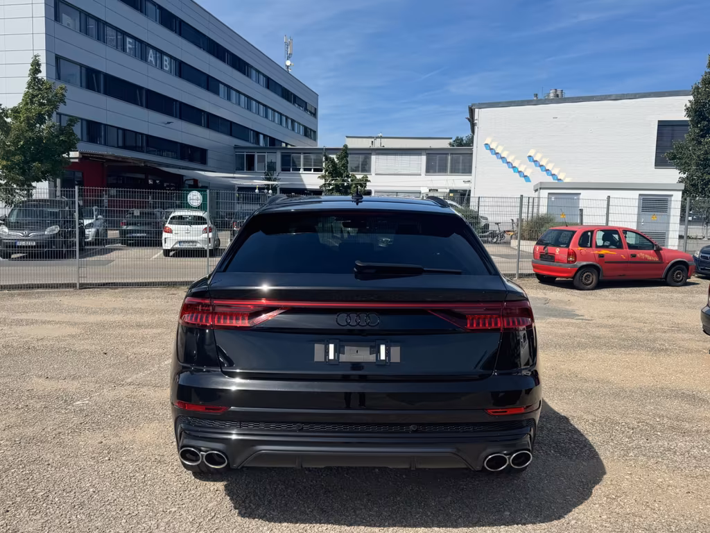 Audi SQ8