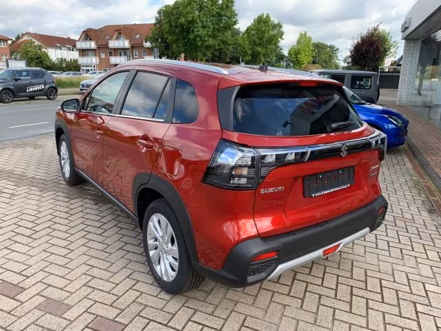 Suzuki (SX4) S-Cross