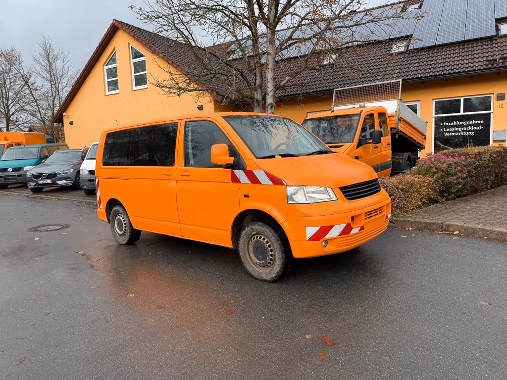 Volkswagen T5 Kombi