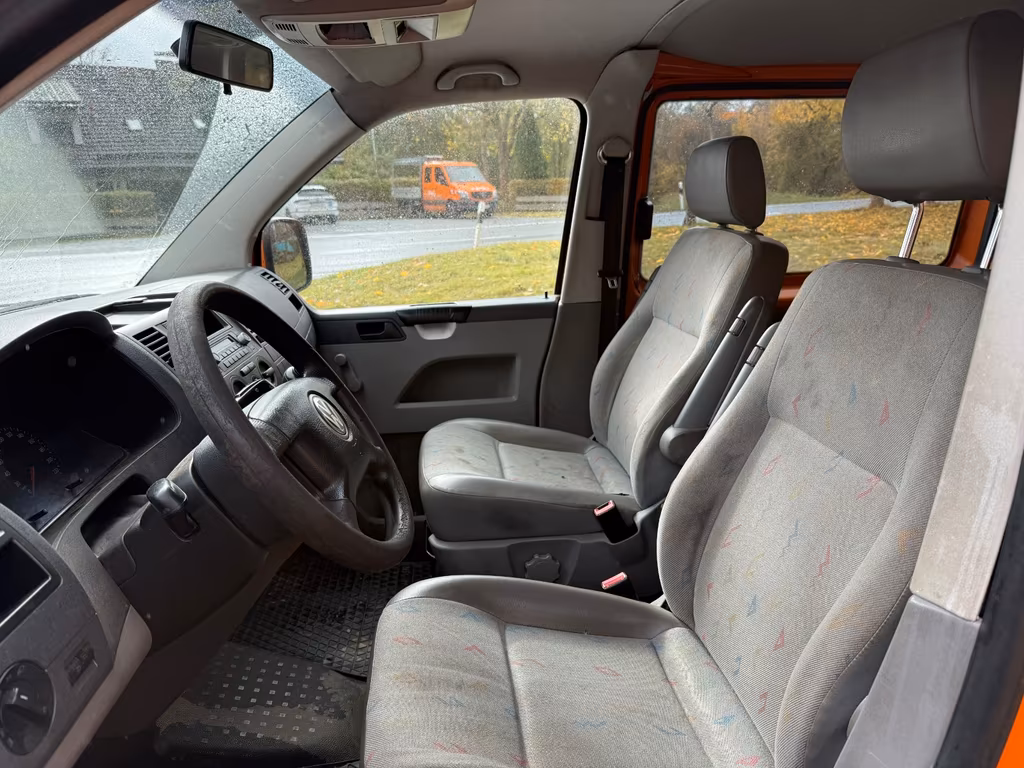 Volkswagen T5 Kombi