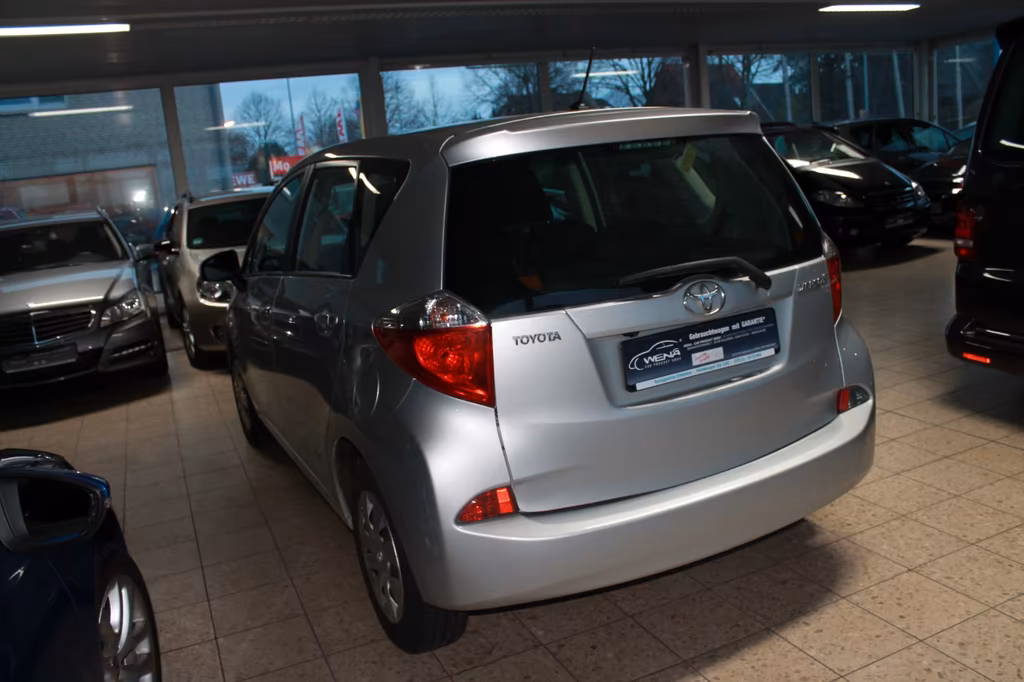 Toyota Verso-S