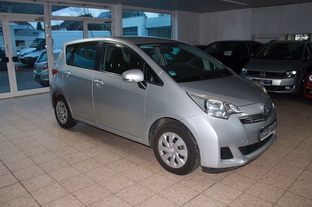Toyota Verso-S