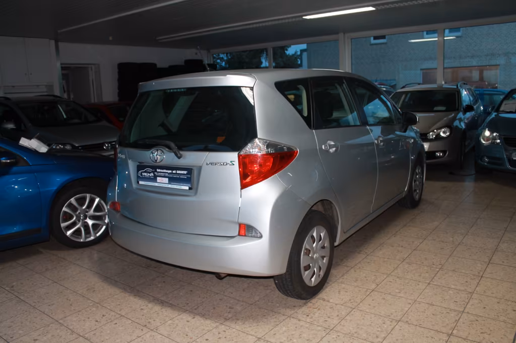 Toyota Verso-S