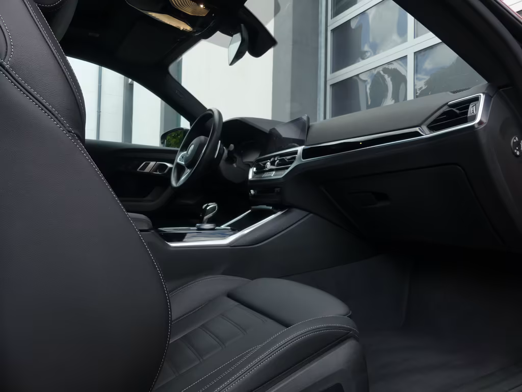 BMW M240i