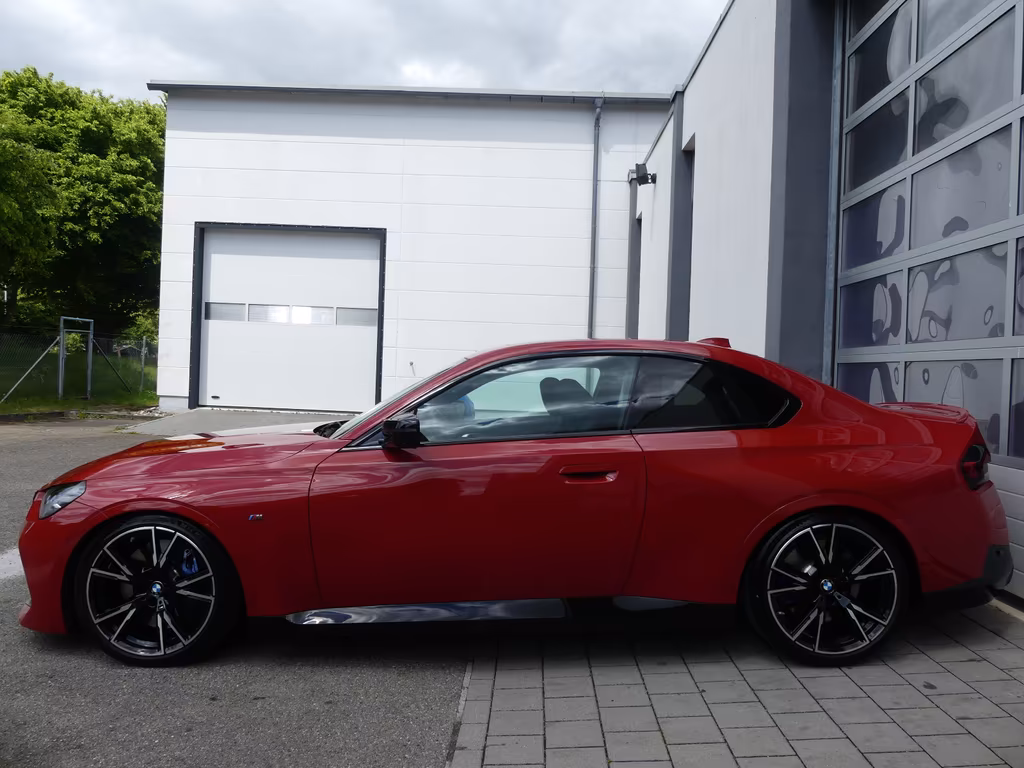 BMW M240i
