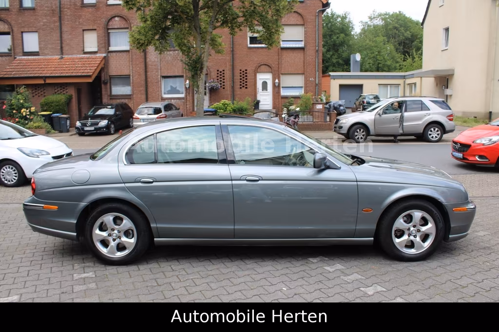 Jaguar S-Type
