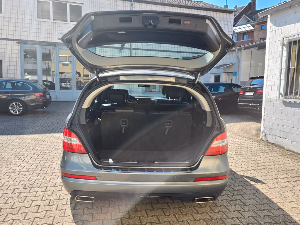 Mercedes-Benz R 300