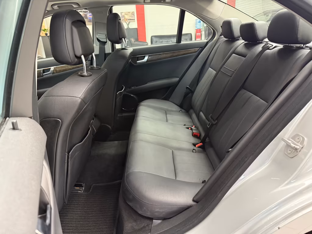 Mercedes-Benz C 350