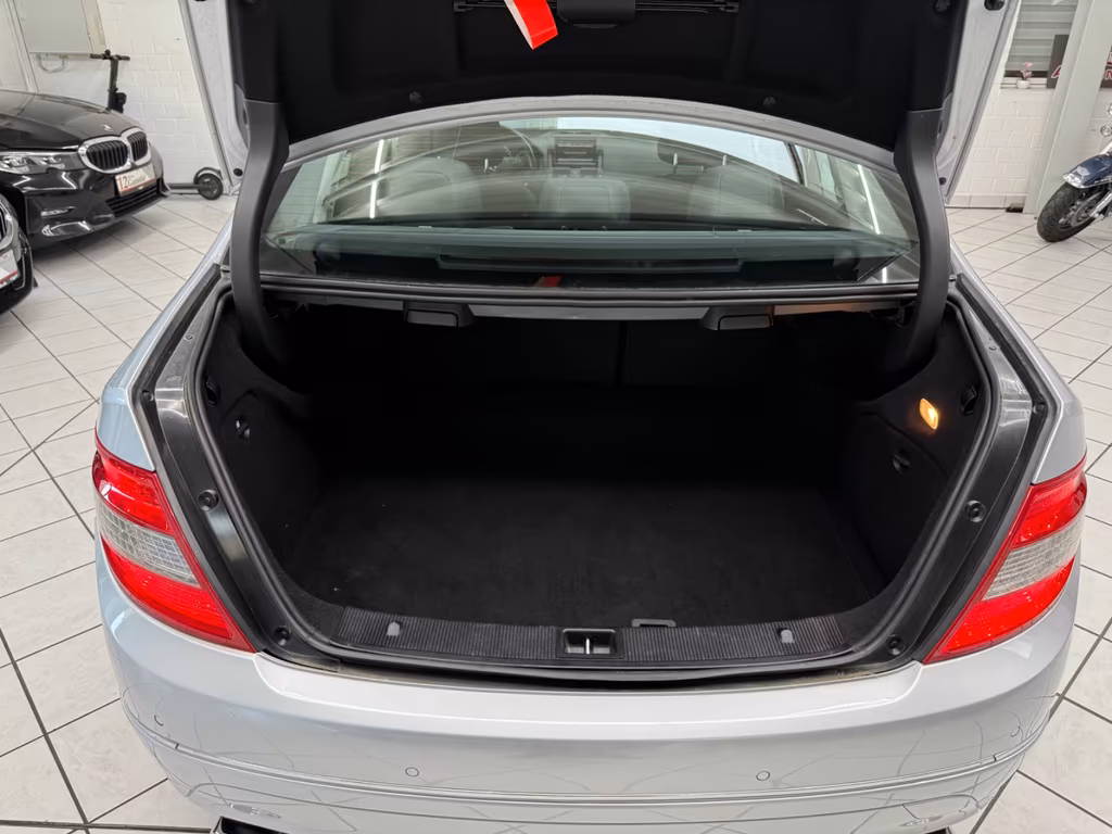 Mercedes-Benz C 350