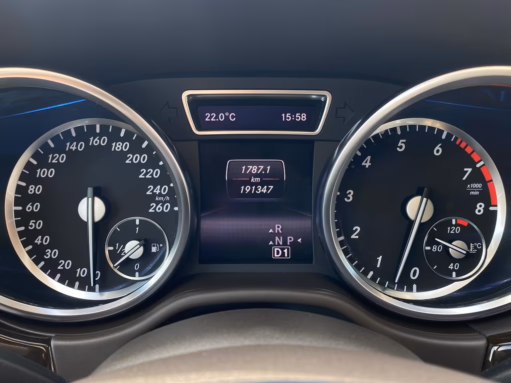 Mercedes-Benz ML 500