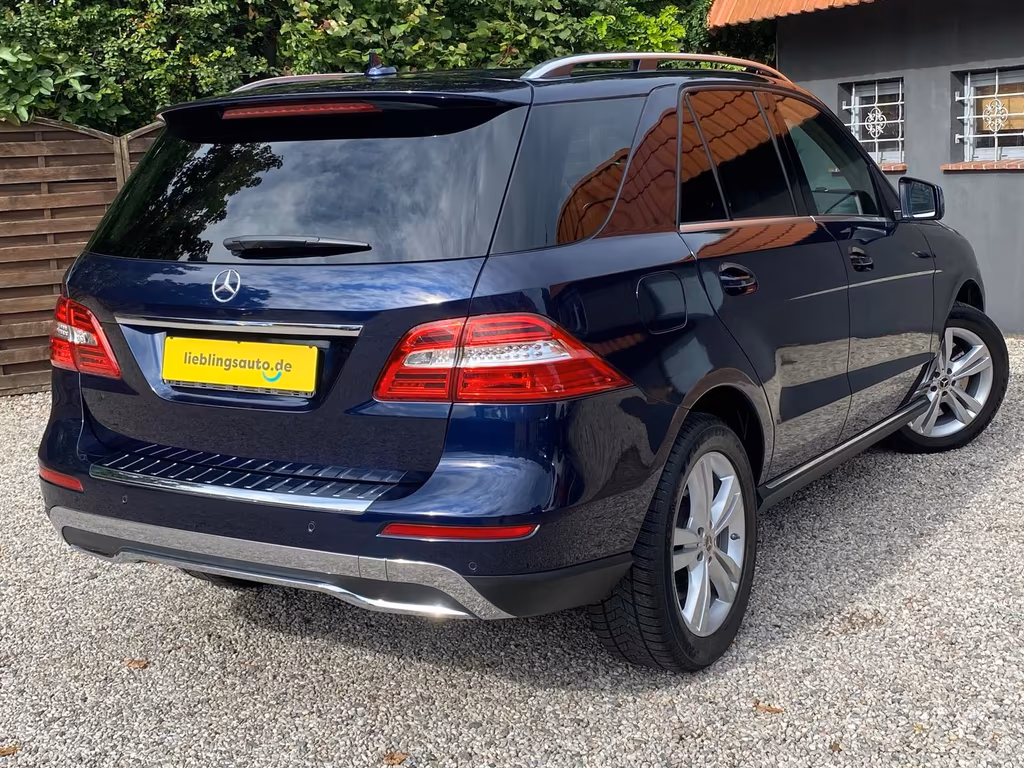 Mercedes-Benz ML 500