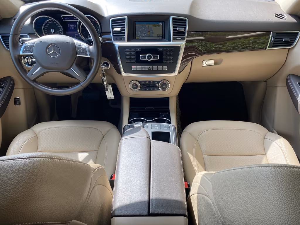 Mercedes-Benz ML 500