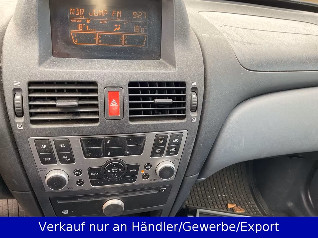 Nissan Almera