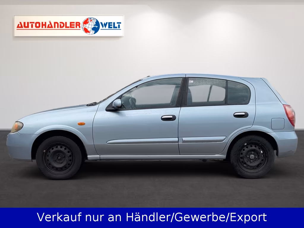 Nissan Almera