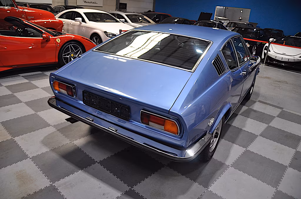 Audi 100