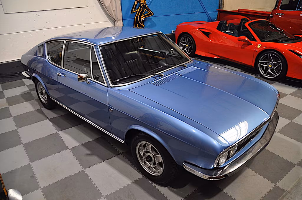 Audi 100