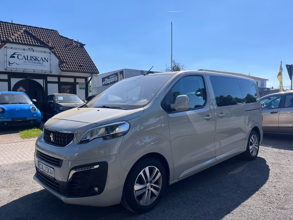 Peugeot Traveller