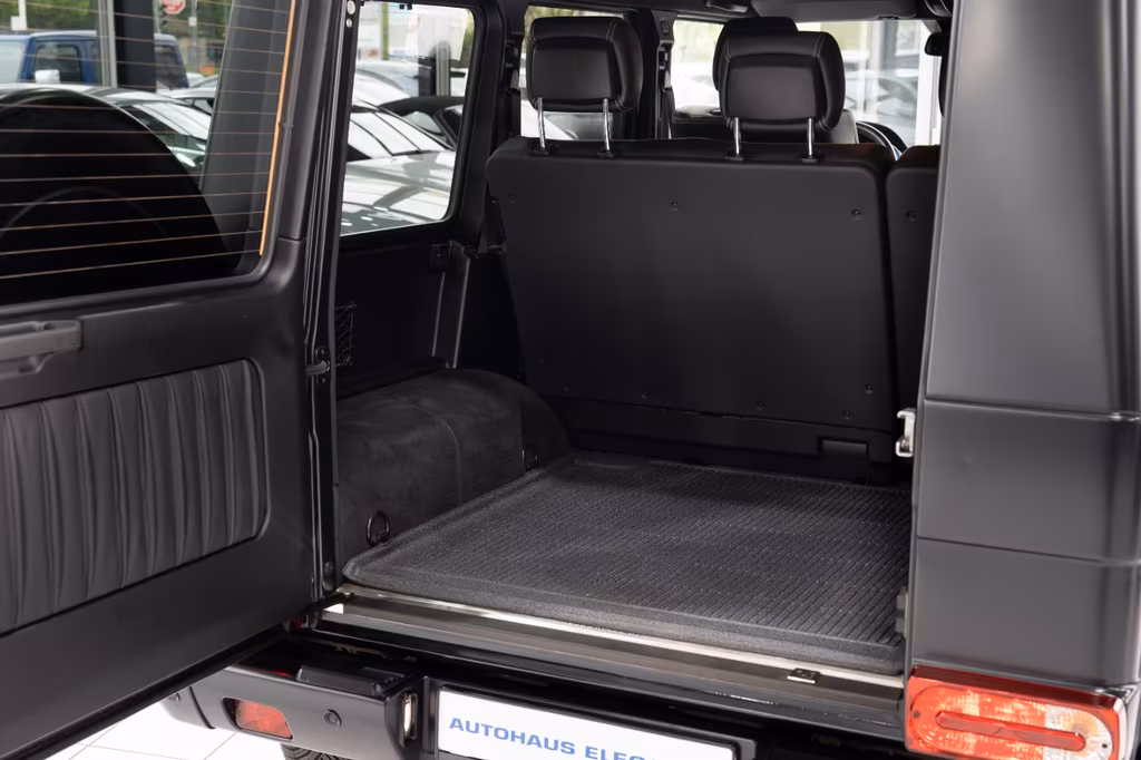 Mercedes-Benz G 500