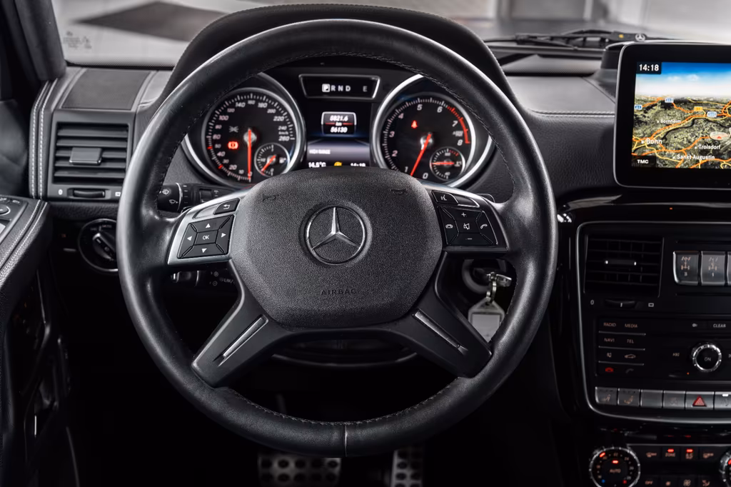 Mercedes-Benz G 500