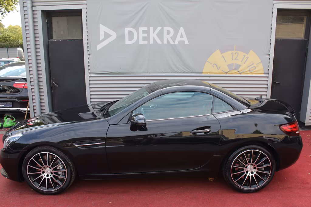 Mercedes-Benz SLC 43 AMG