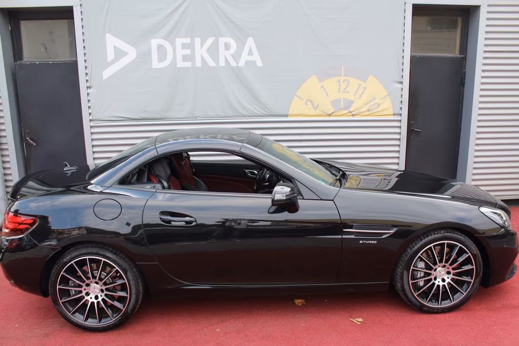 Mercedes-Benz SLC 43 AMG