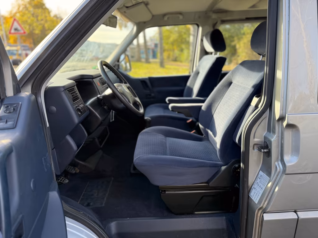 Volkswagen T4 Caravelle
