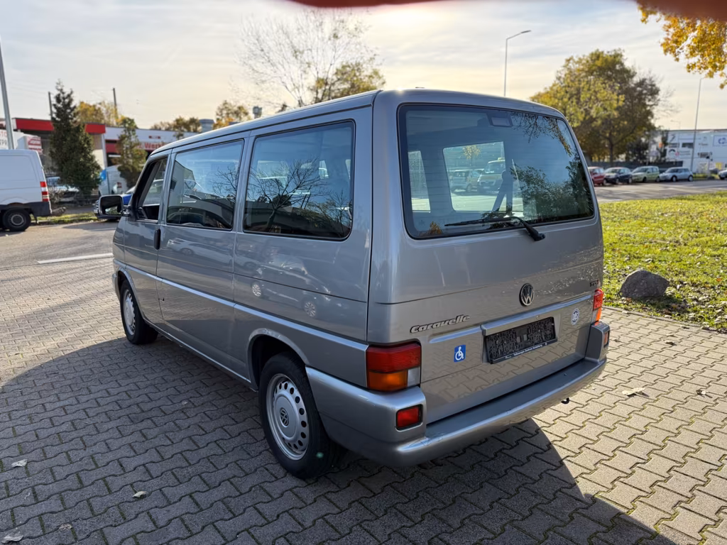 Volkswagen T4 Caravelle
