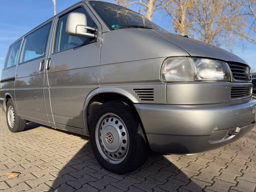 Volkswagen T4 Caravelle